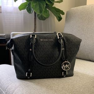 Michael Kors Bedford Legacy Medium Satchel